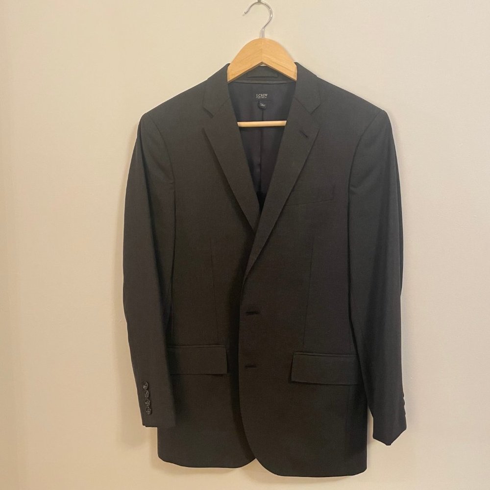 J Crew Ludlow Charcoal Gray full Slim Fit 4 season wool suit - 36 short